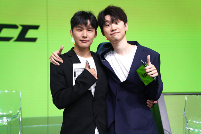 网的背后 网的背后